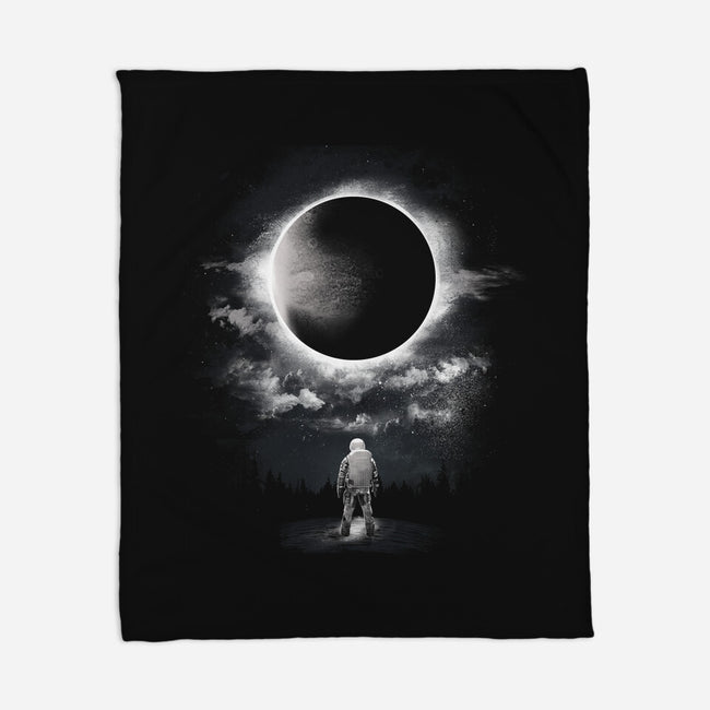Eclipse-none fleece blanket-dandingeroz