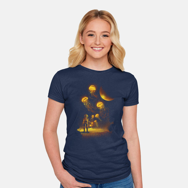 Close Encounters-womens fitted tee-dandingeroz