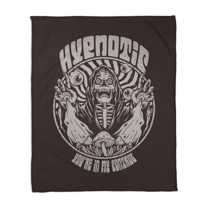 Hypnotic Skull