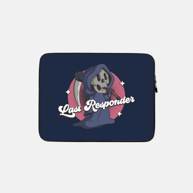 Last Responder-none zippered laptop sleeve-RoboMega