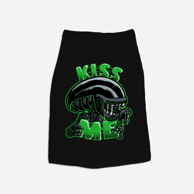 Alien Kiss Me-cat basic pet tank-Studio Mootant