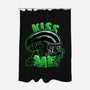 Alien Kiss Me-none polyester shower curtain-Studio Mootant