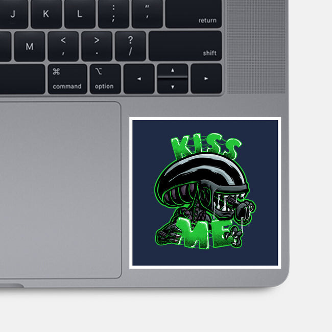 Alien Kiss Me-none glossy sticker-Studio Mootant