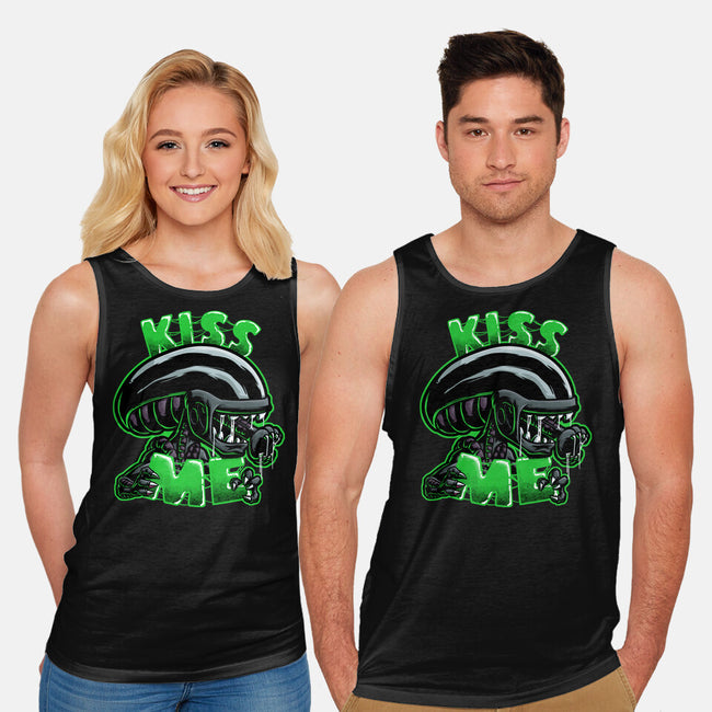Alien Kiss Me-unisex basic tank-Studio Mootant