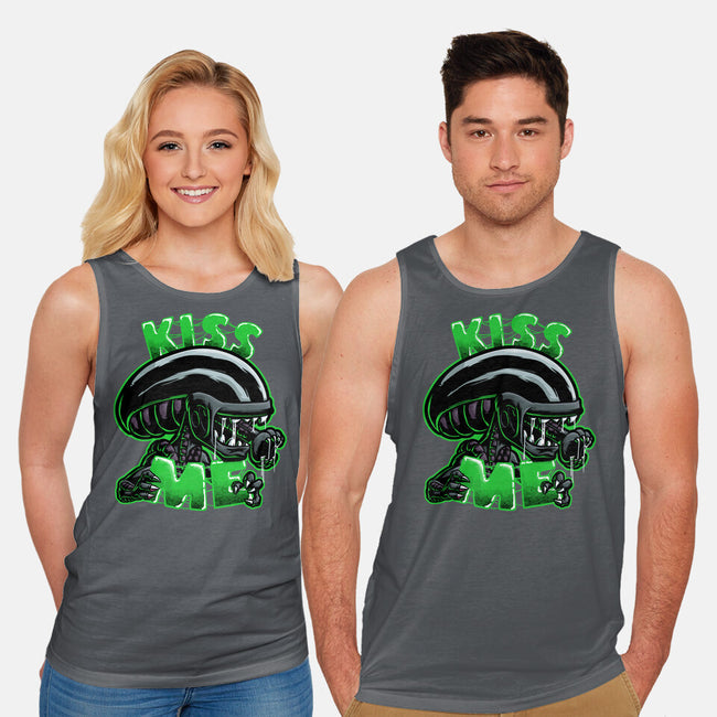 Alien Kiss Me-unisex basic tank-Studio Mootant