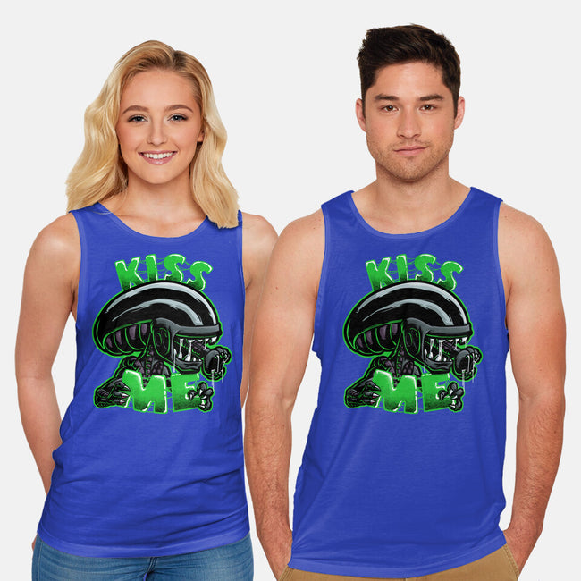 Alien Kiss Me-unisex basic tank-Studio Mootant