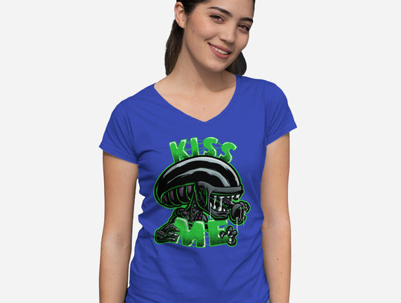 Alien Kiss Me