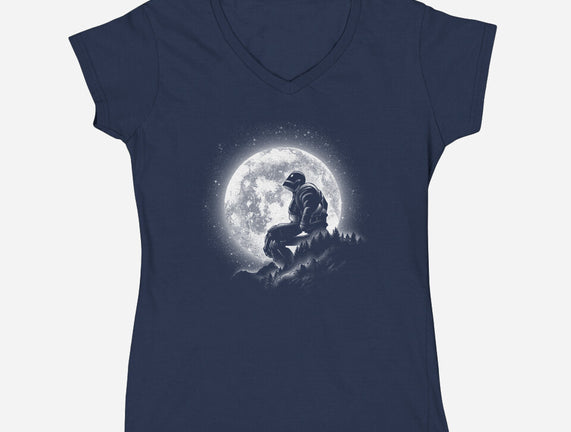 A Moonlight Giant