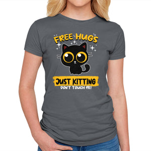 Free Hugs Just Kitting