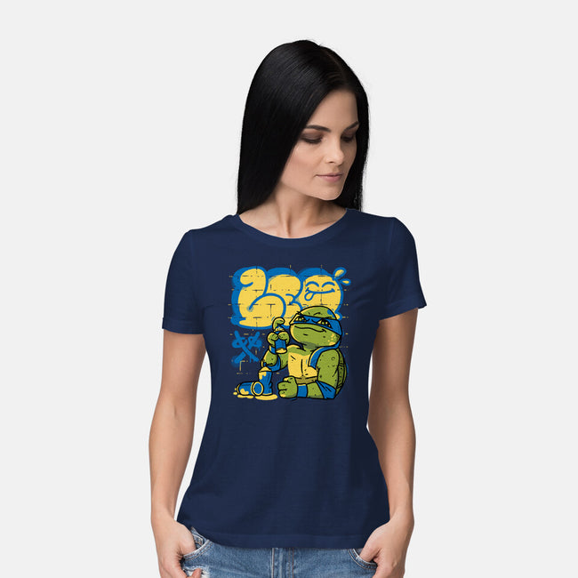 Leo Bomb-womens basic tee-estudiofitas