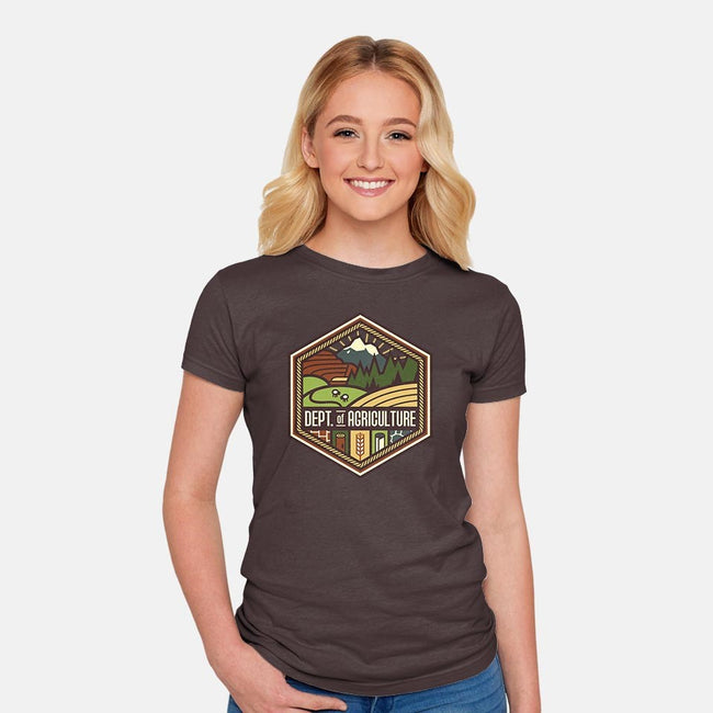 Settlements Welcome-womens fitted tee-chocopants